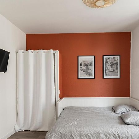 Montsejour - Studio Climatise Entre Gare & Cite Carcassonne Buitenkant foto